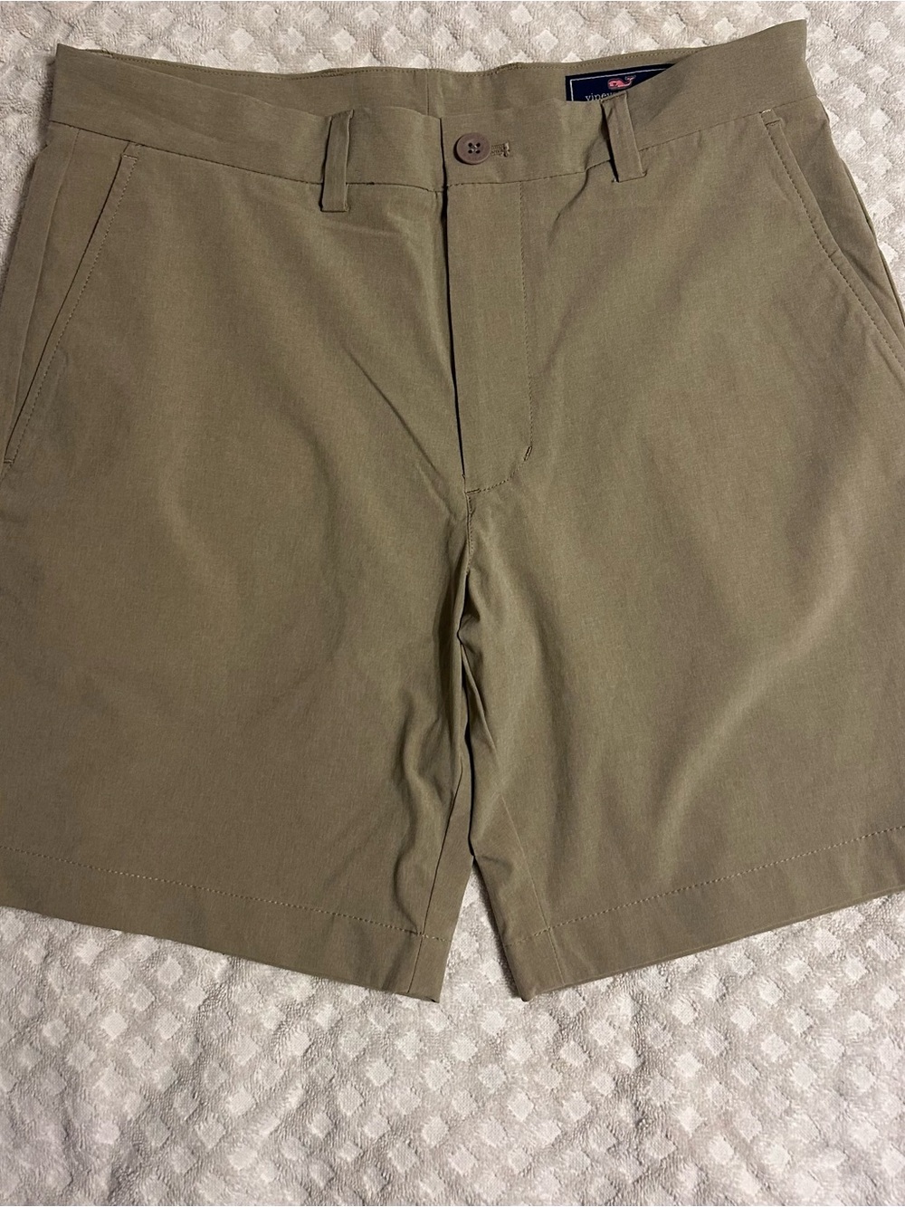 Vineyard Vines Performance Shorts Set of 3 size 30 - Picture 4 of 9